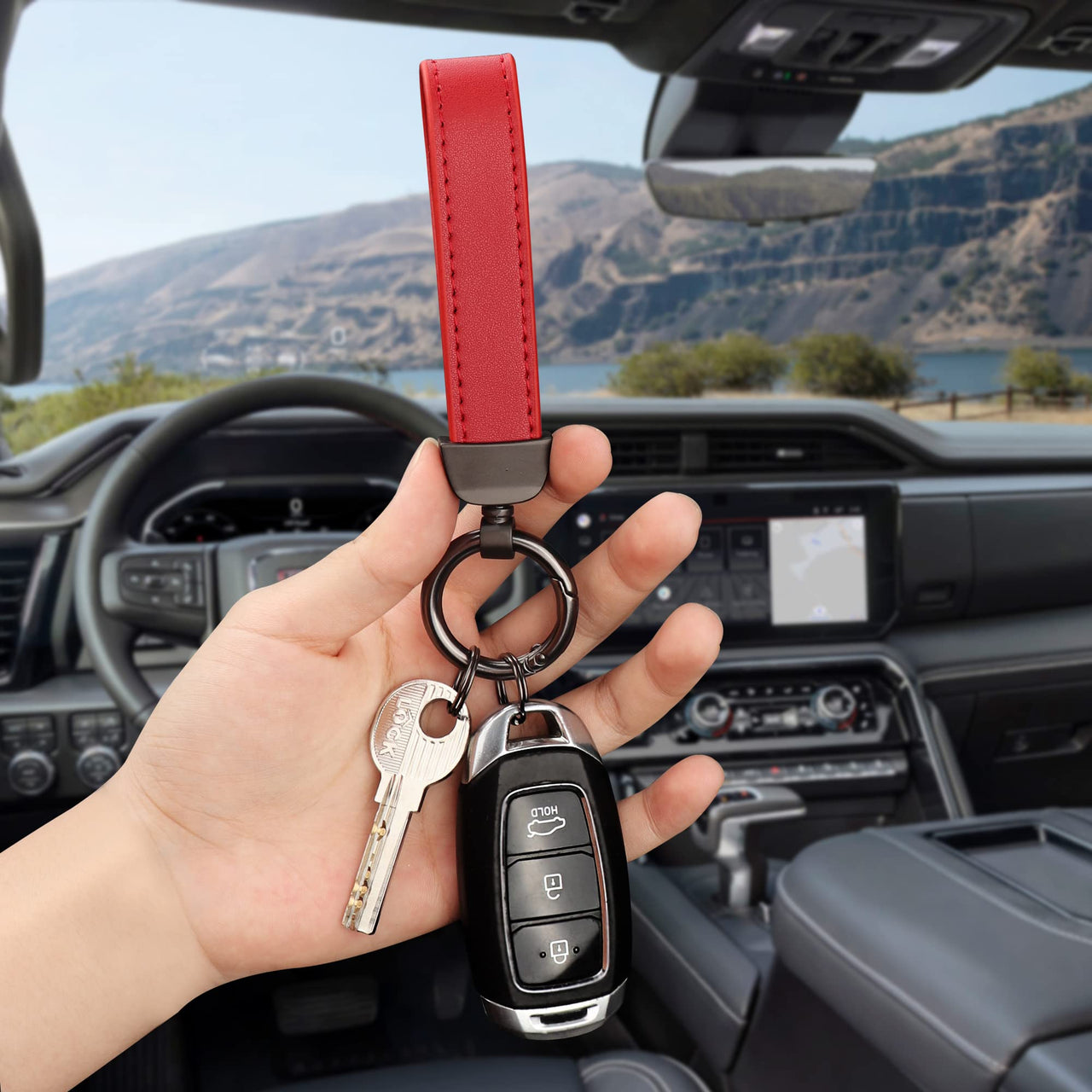 Turcee car keychain Car Accessory Key Ring