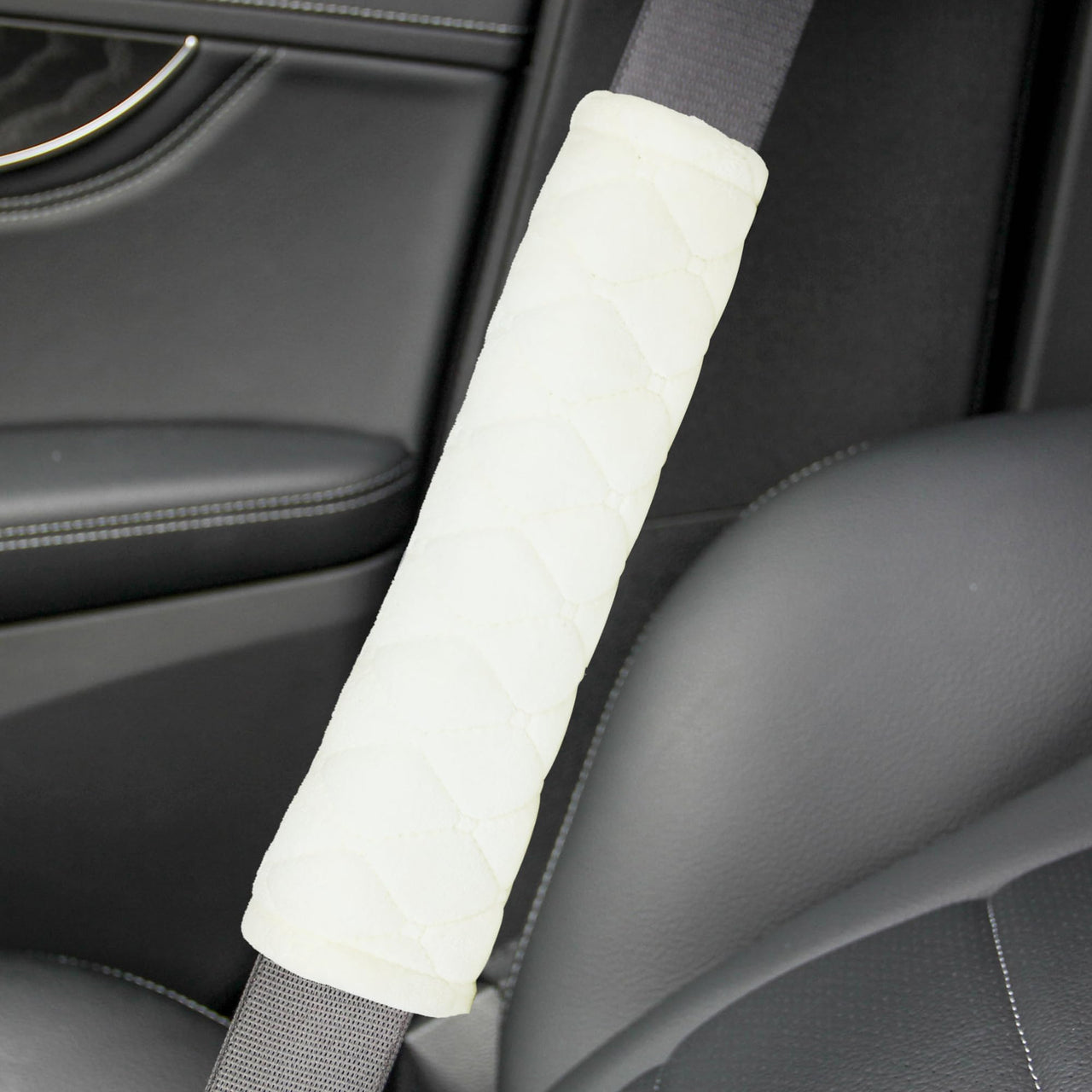 Amooca Soft Auto Seat Belt Cover Seatbelt Shoulder Pad Cushions